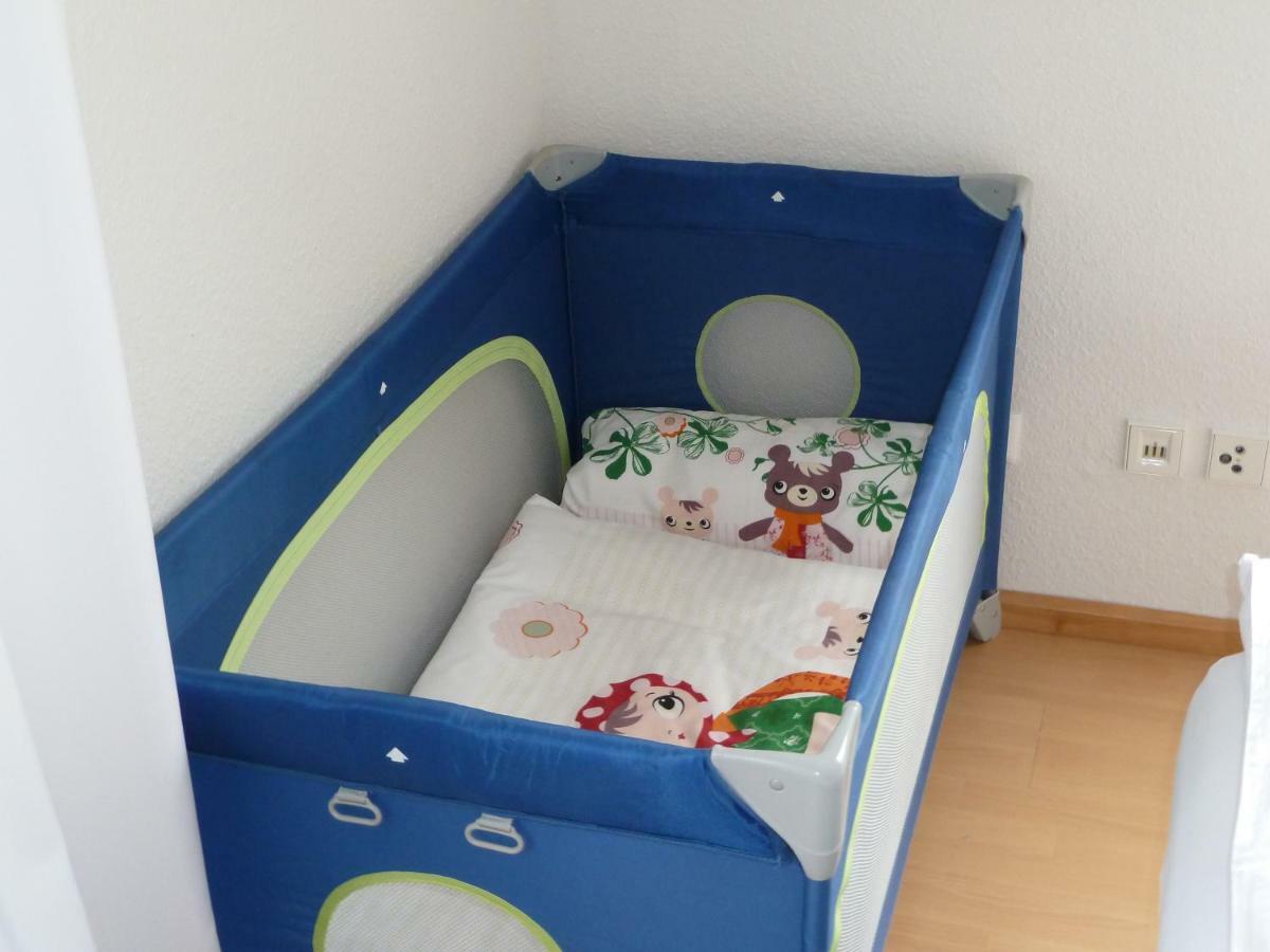 Helle 70 Qm Ferienwohnung Mit Herrlichem Blick Тенинген Экстерьер фото